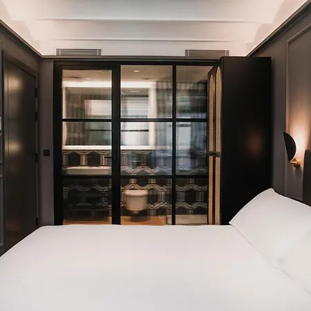 Reina 107 Boutique Pensjonat 3*