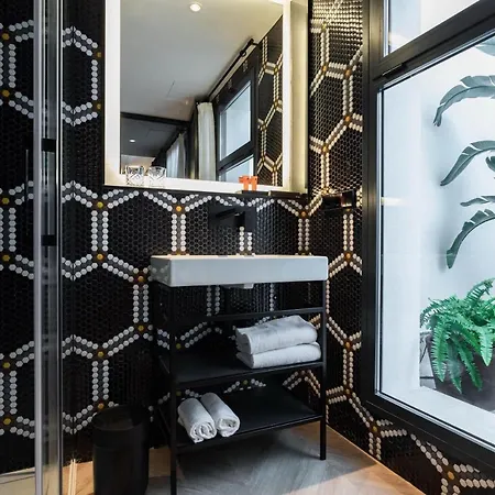 Reina 107 Boutique 게스트하우스